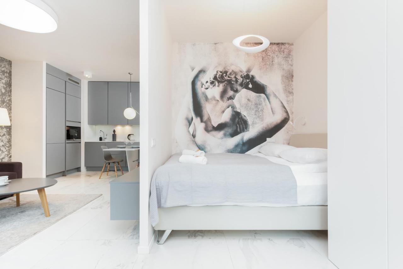 Mennica Residence - City Center Apartments By Noclegi Renters Warsaw Luaran gambar